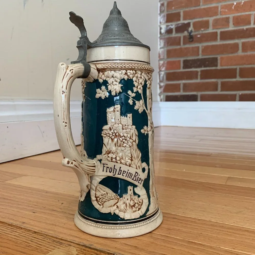 Vintage German Beer Stein Handgemalt with Pewter Lid - Picture 3 of 13